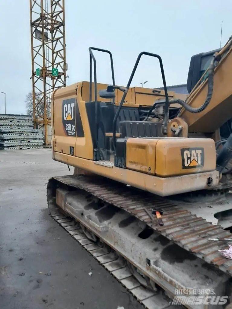 CAT 320 Excavadoras de cadenas