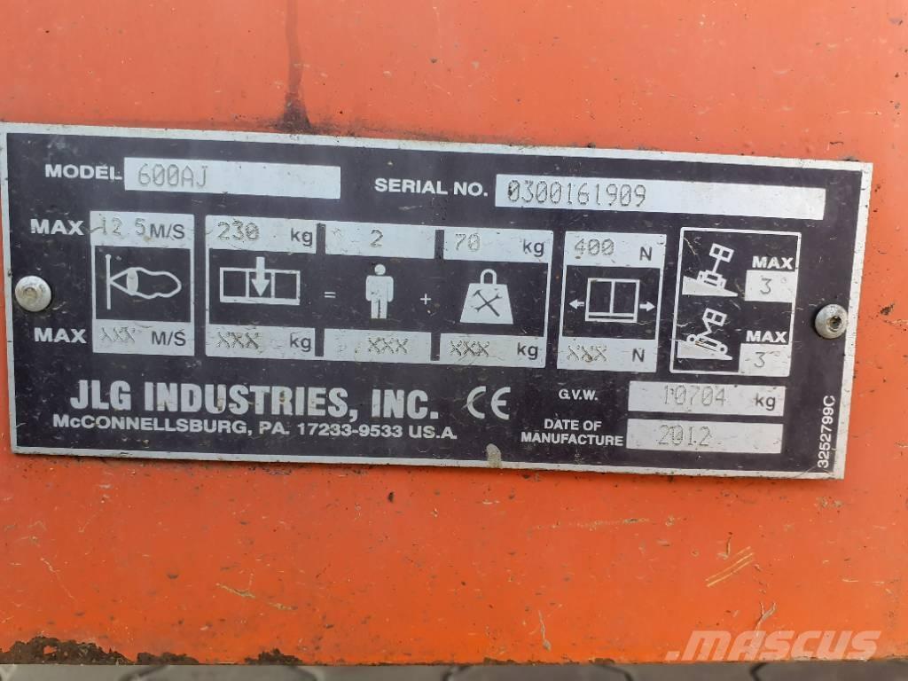 JLG 600AJ Plataforma de trabajo articulada