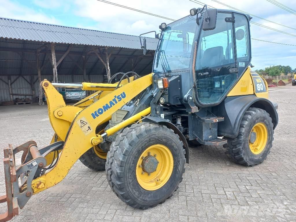 Komatsu WA 80-6 Cargadoras sobre ruedas