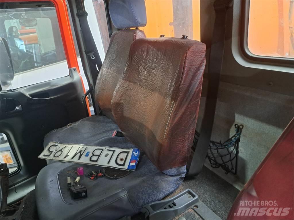 Volvo FL6 220 Cabezas tractoras
