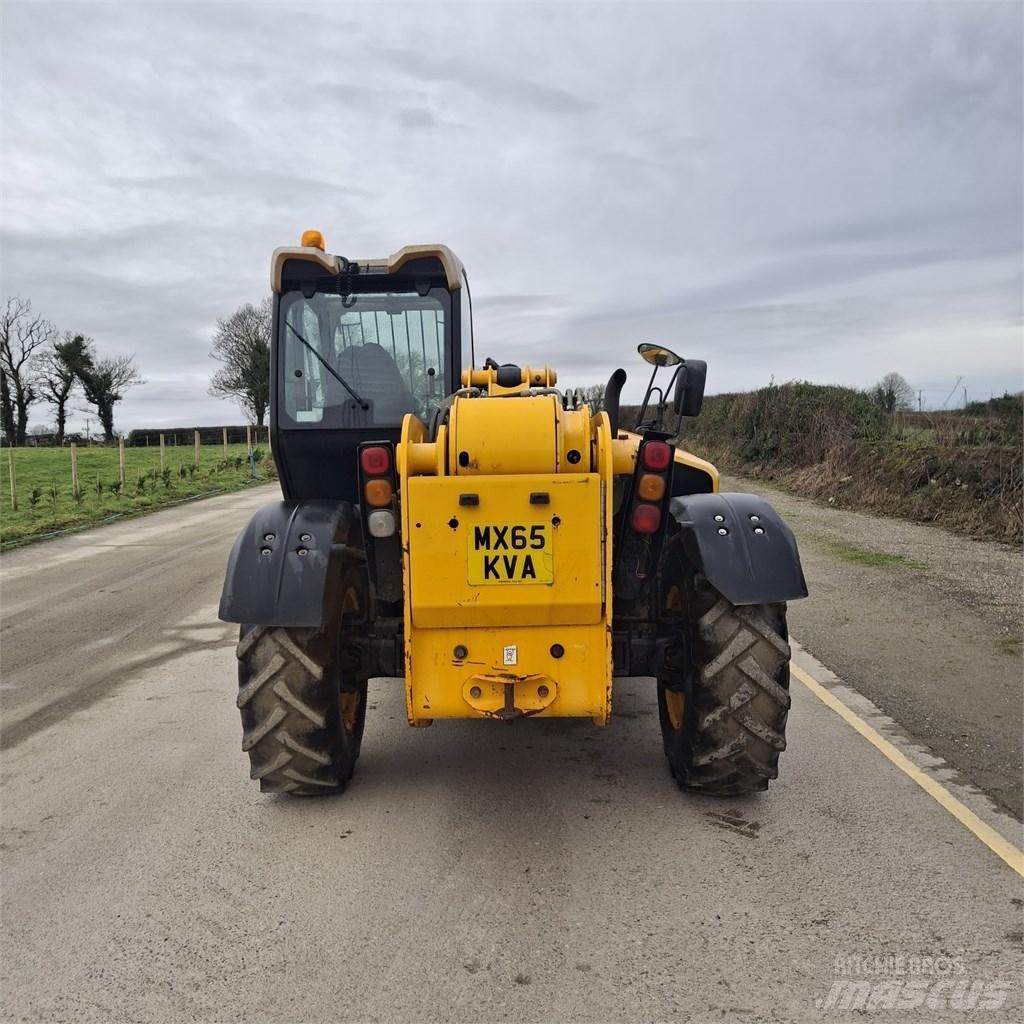JCB 535-125 Hiviz Carretillas telescópicas