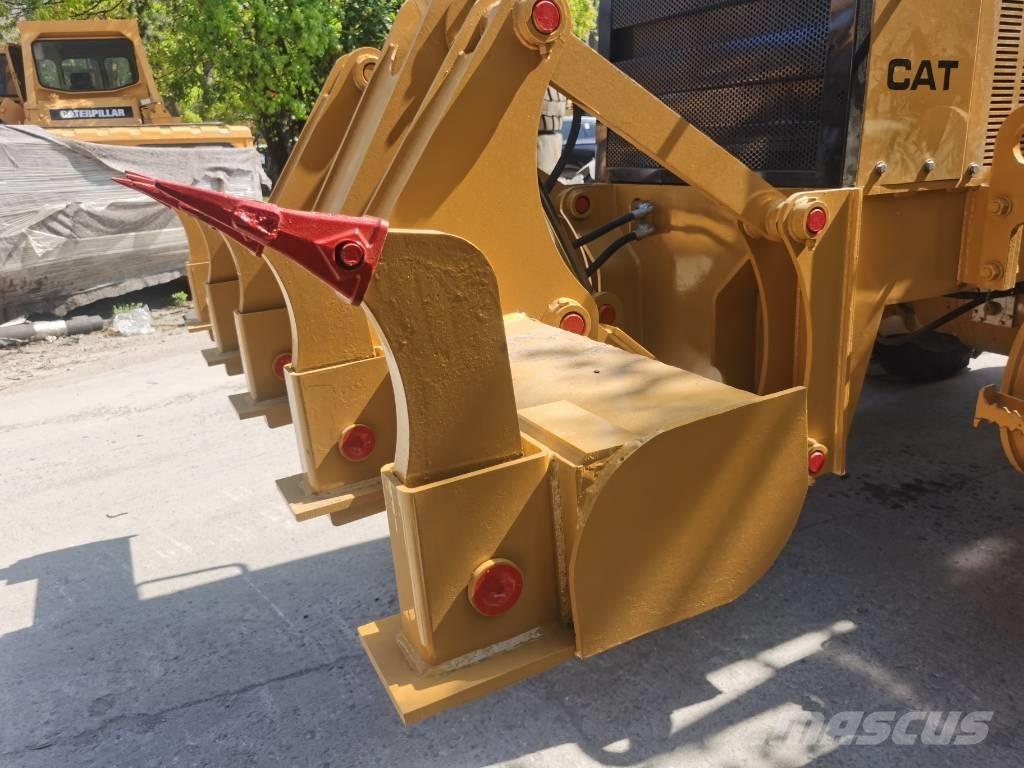 CAT 140 H Motoniveladoras