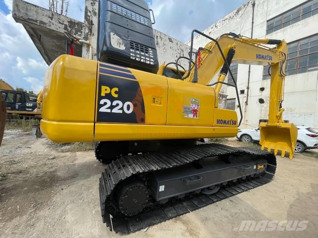 Komatsu PC 220-8 Excavadoras de cadenas