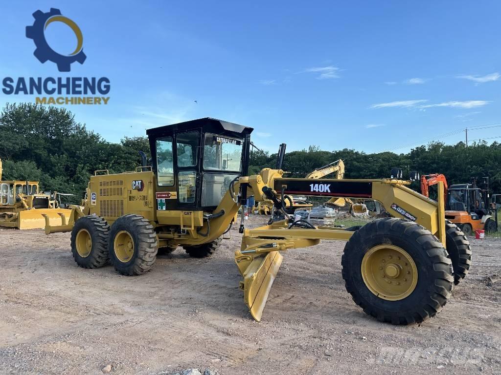 CAT 140K Motoniveladoras