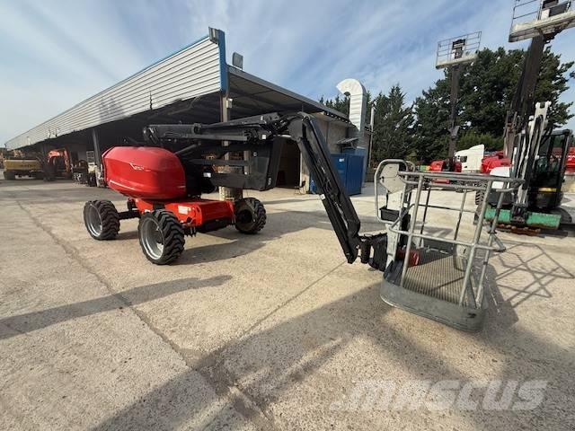 Manitou 160 ATJ Plataforma de trabajo articulada