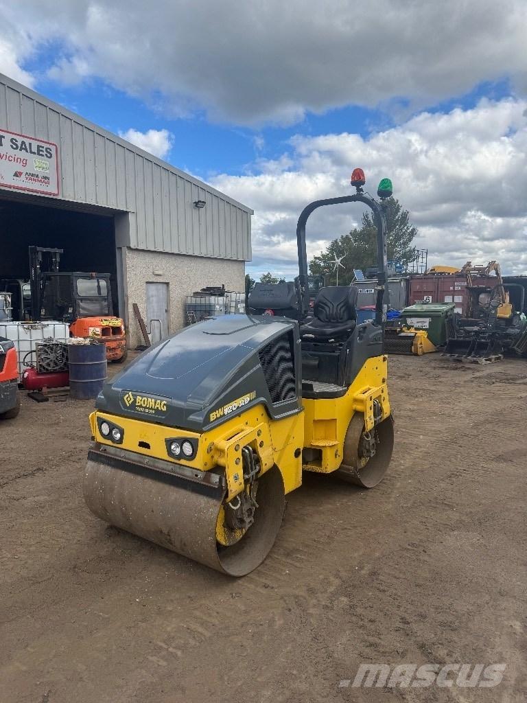 Bomag 120 Rodillos de doble tambor