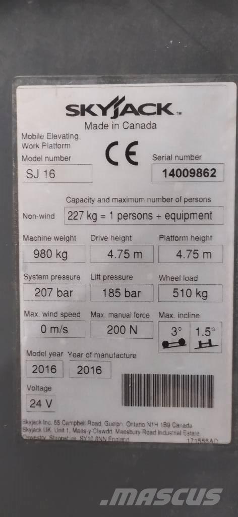 SkyJack SJ 16 Ascensores de personal y montacargas de acceso