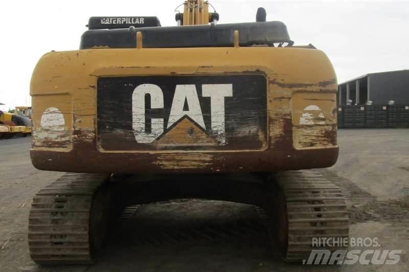 CAT 324D Mini excavadoras < 7t