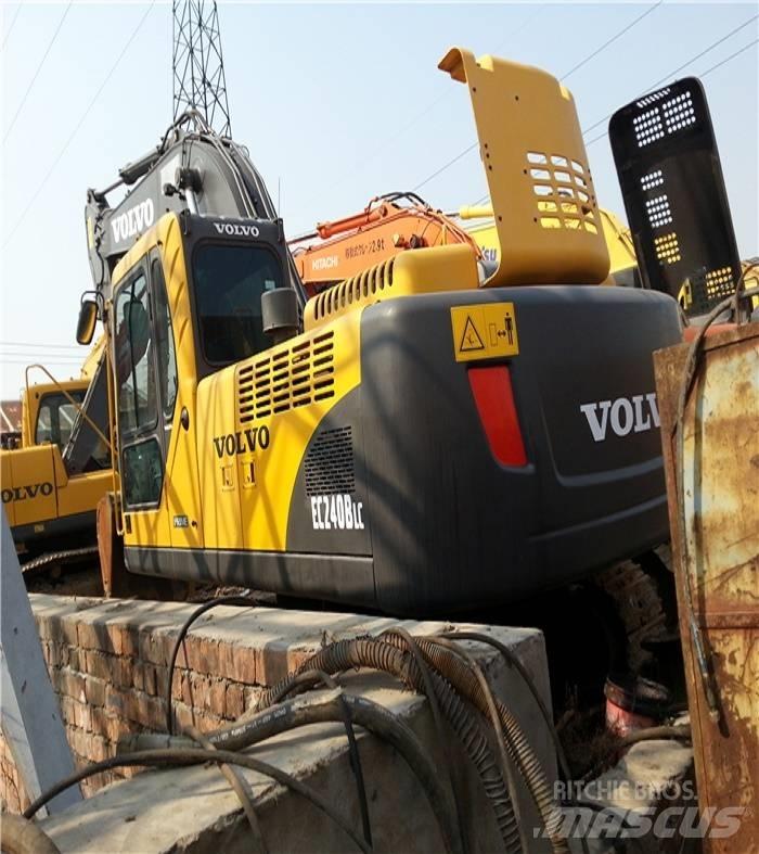 Volvo EC 240 B LC Excavadoras de cadenas