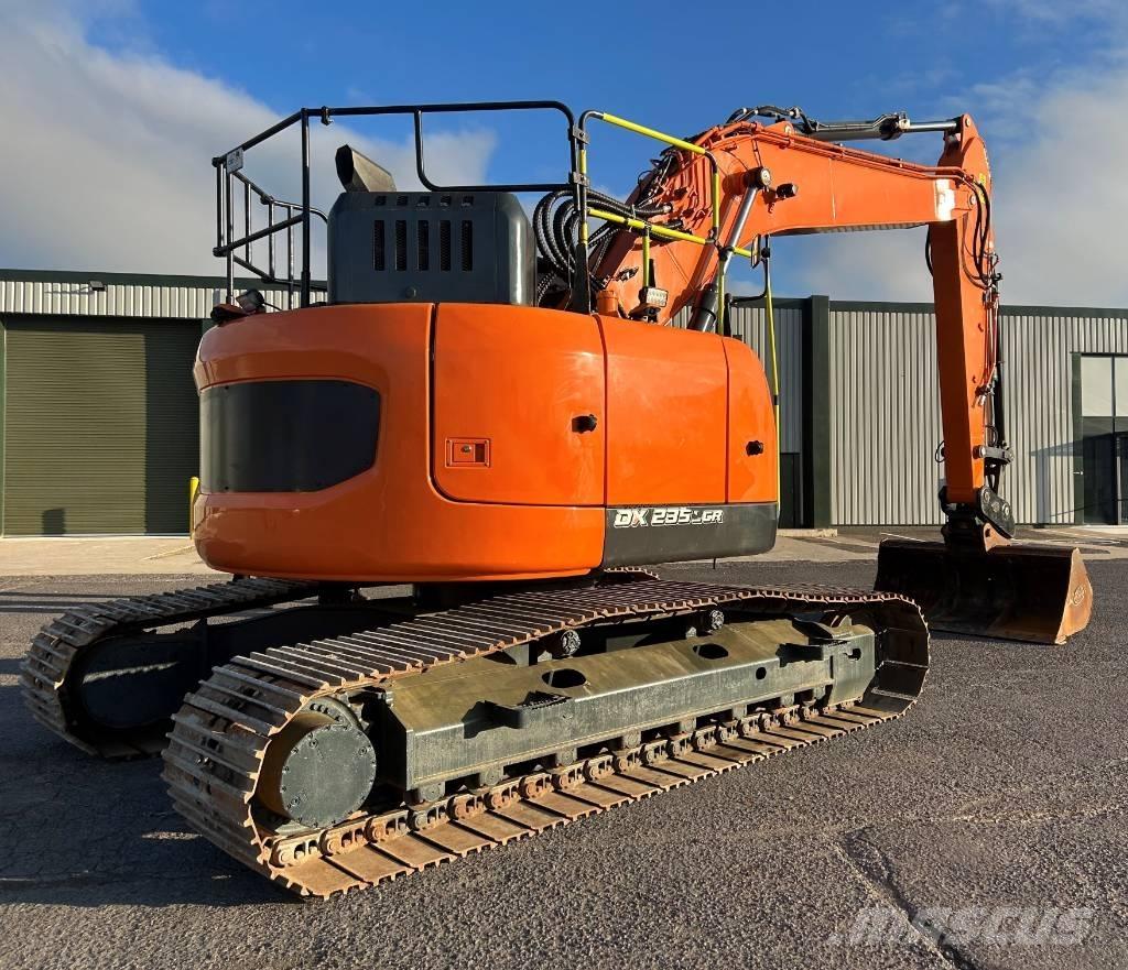 Doosan DX235LCR-7 Excavadoras de cadenas