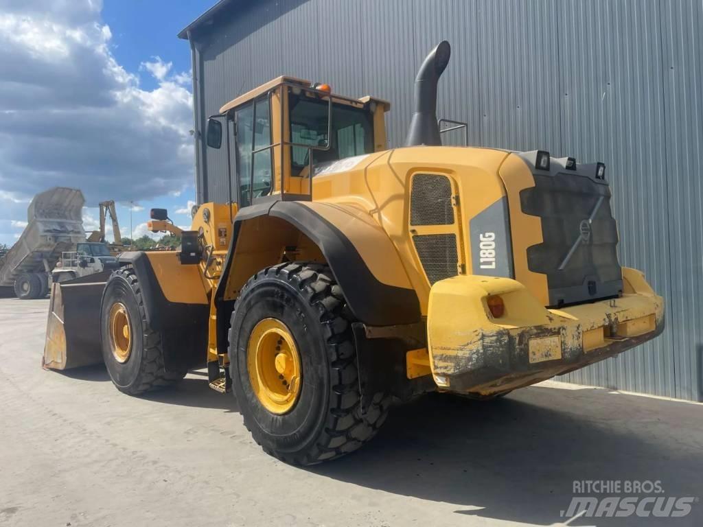 Volvo L180G Cargadoras sobre ruedas