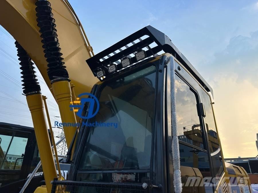 Komatsu PC 220-8 Excavadoras de cadenas