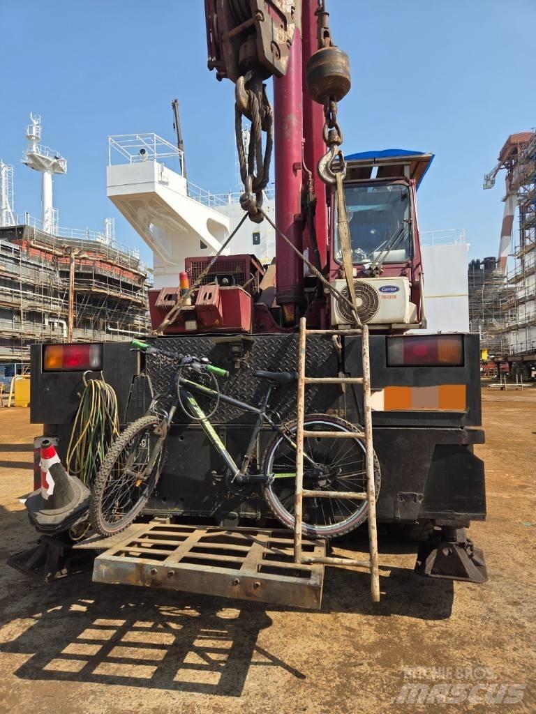 Krupp KMK 5110 Grúas todo terreno