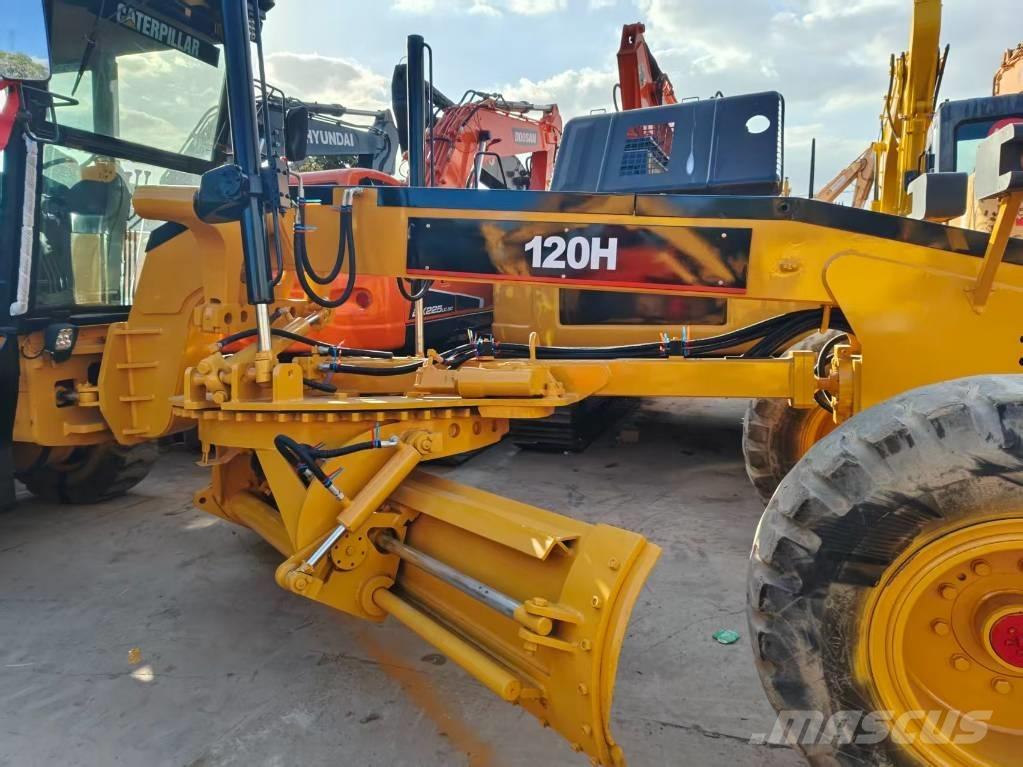 CAT 120 H Motoniveladoras