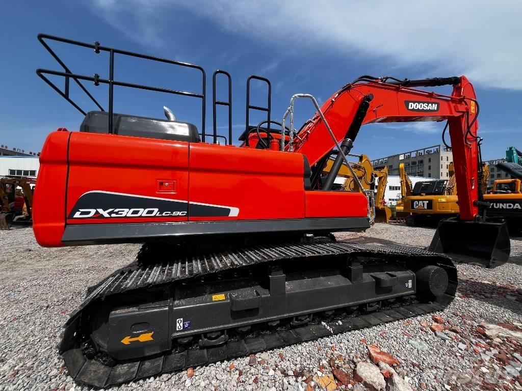 Doosan DX 300 LC-9C Excavadoras de cadenas