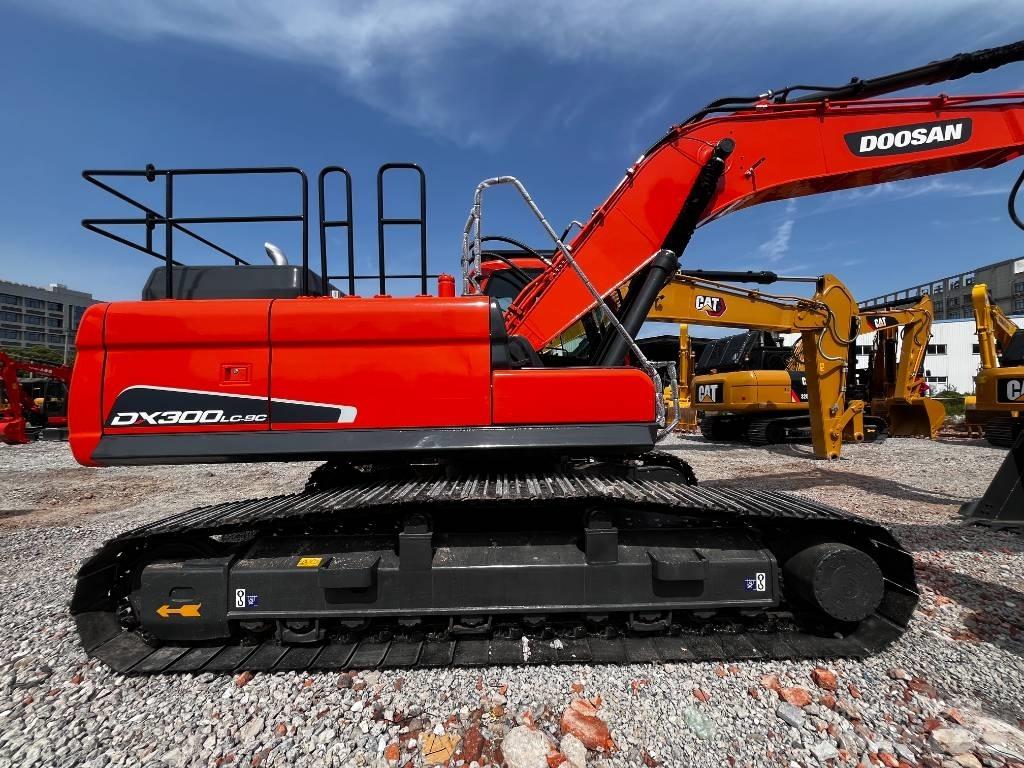 Doosan DX 300 LC-9C Excavadoras de cadenas