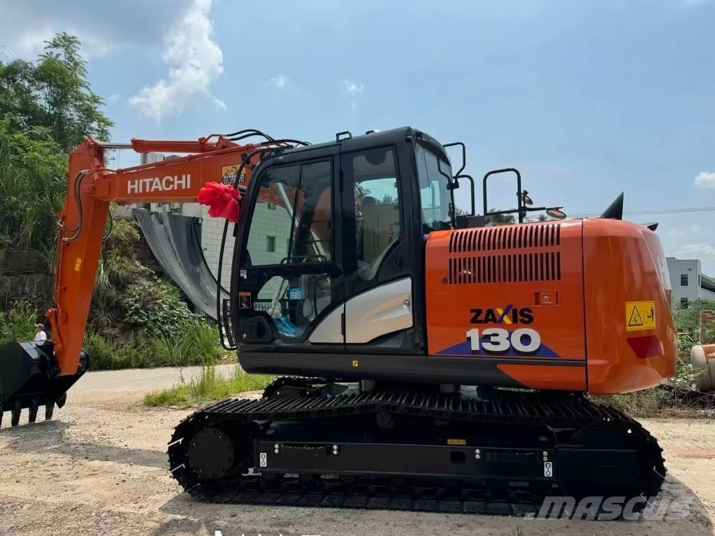 Hitachi ZX 130-6 Excavadoras de cadenas
