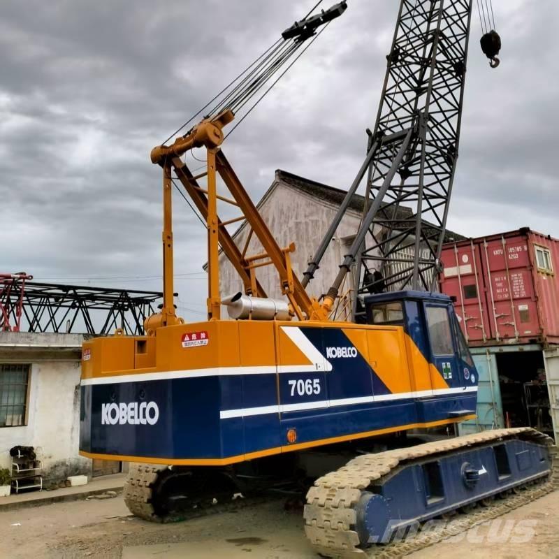 Kobelco 7065 Grúas de oruga