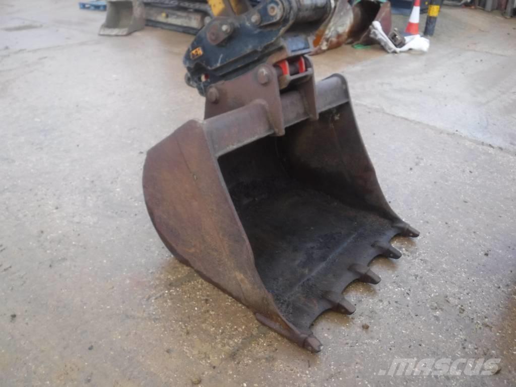 Komatsu PC 130-7K Excavadoras de cadenas