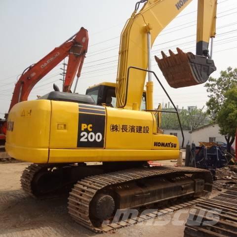 Komatsu PC 200-7 Excavadoras de cadenas