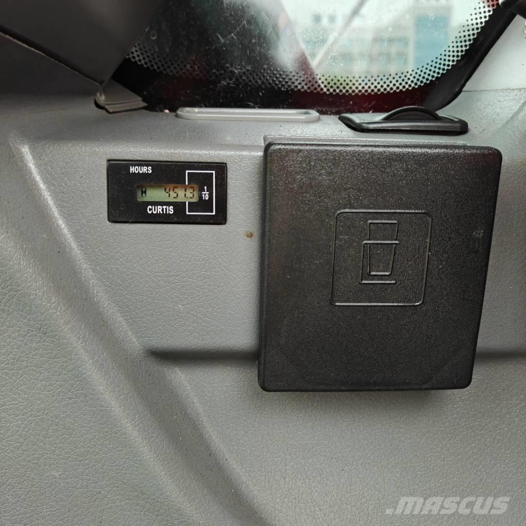 Doosan DX 225 LCA Excavadoras de cadenas