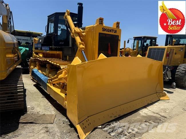 Shantui SD 32 Buldozer sobre oruga