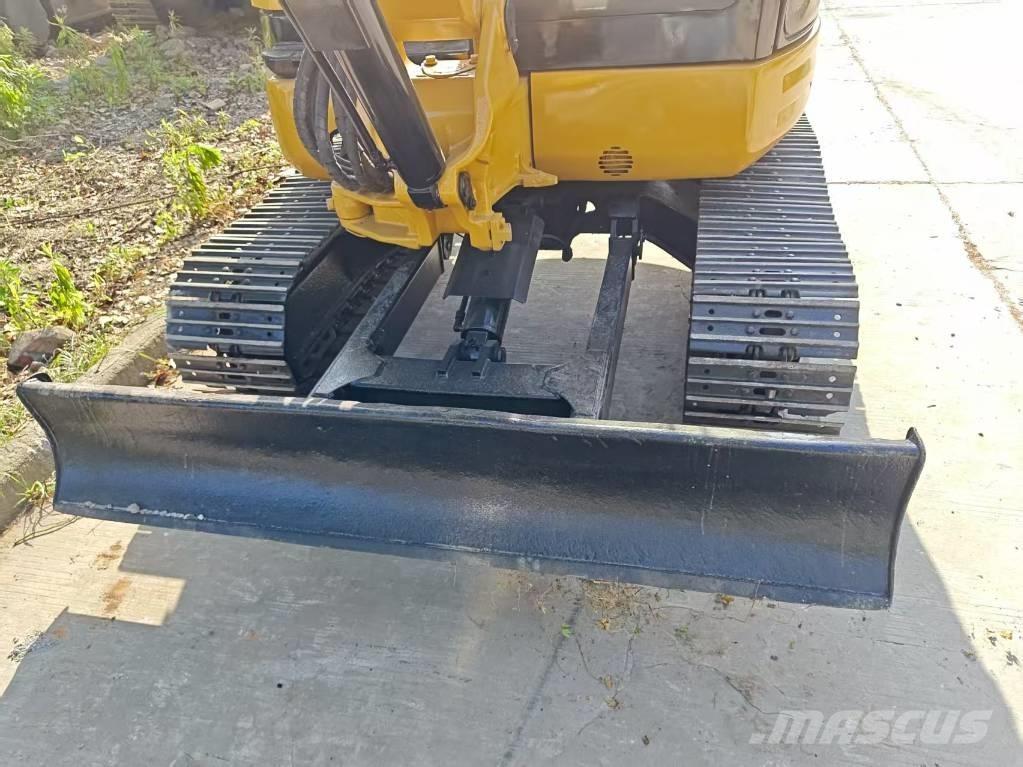 CAT 304 CR Mini excavadoras < 7t