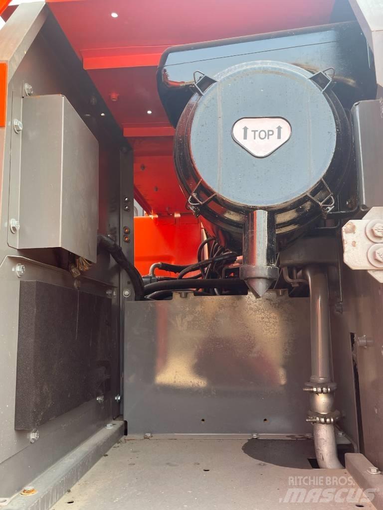 Hitachi ZX 210 Excavadoras de cadenas