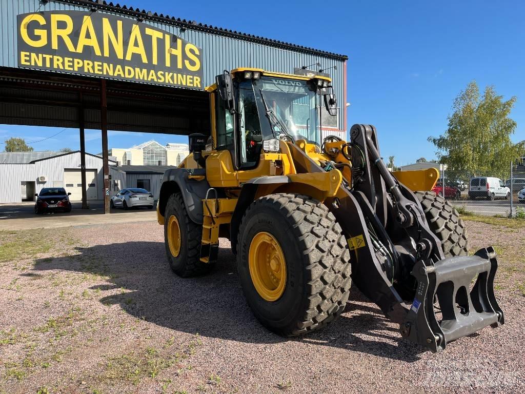 Volvo L 120 H / L120H Cargadoras sobre ruedas