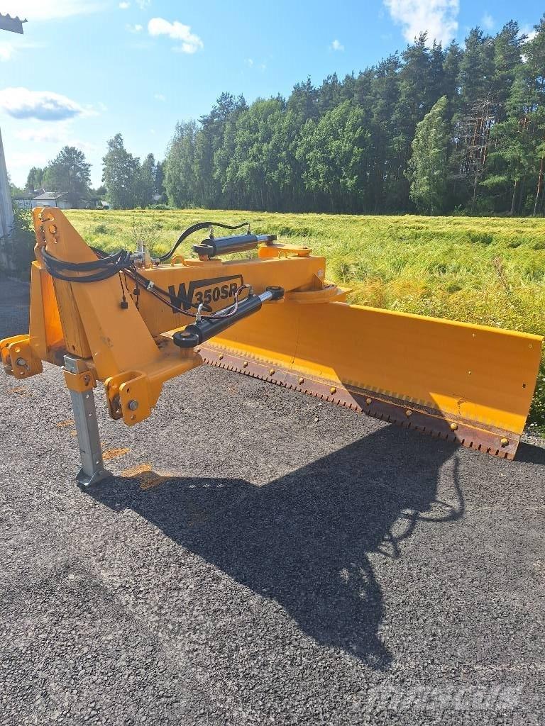VM W 350 SR Rastras para caminos