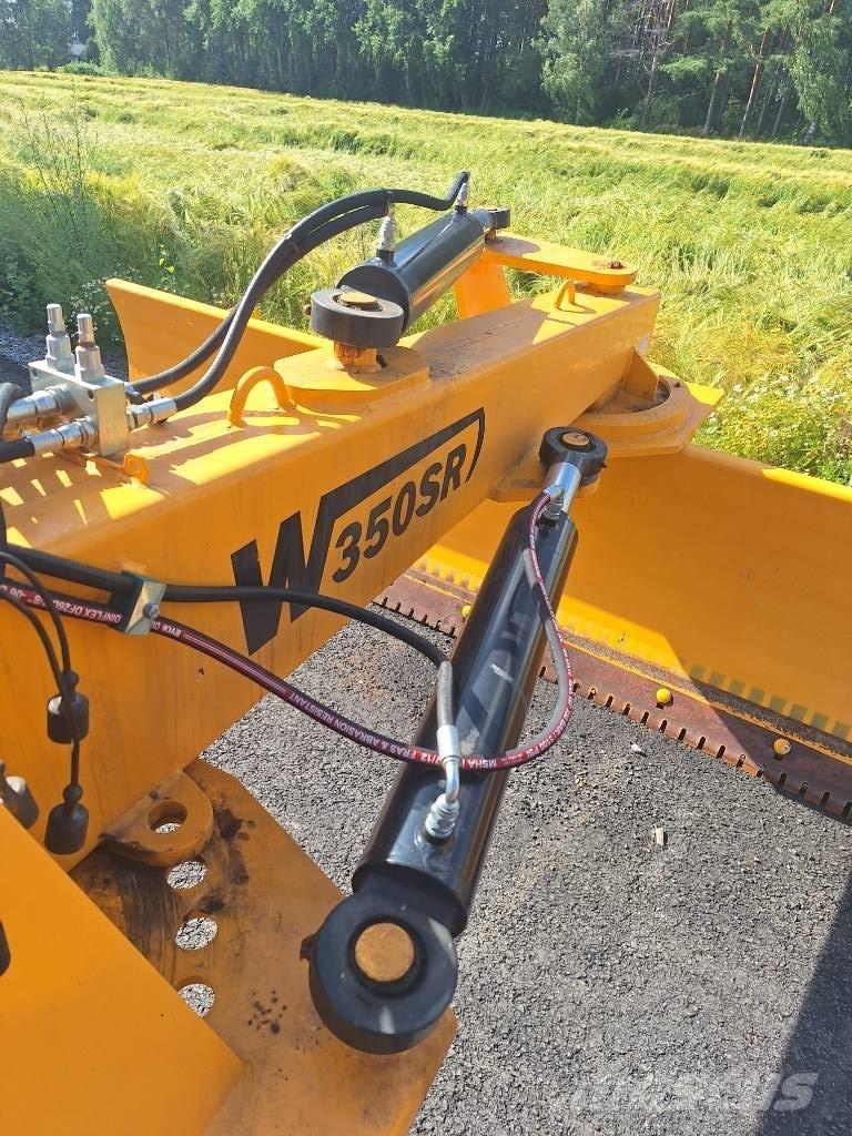 VM W 350 SR Rastras para caminos