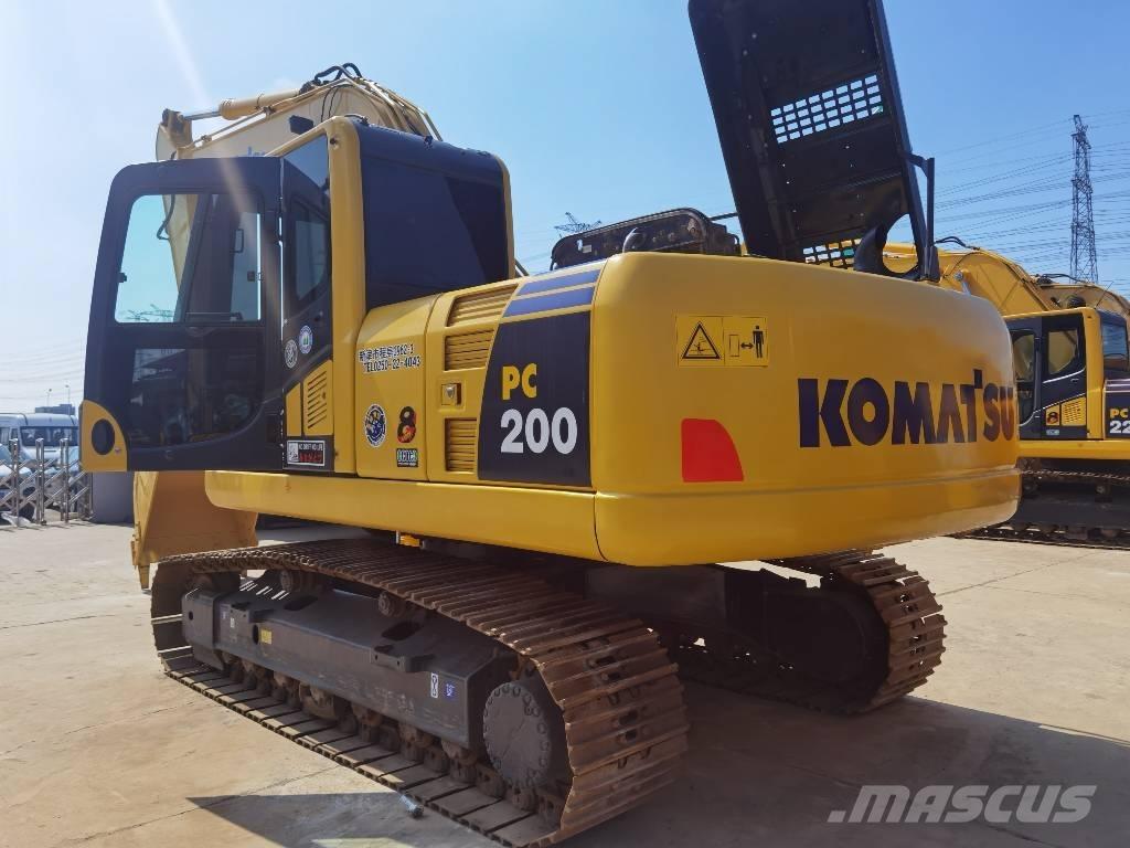 Komatsu PC 200-8 Excavadoras de cadenas