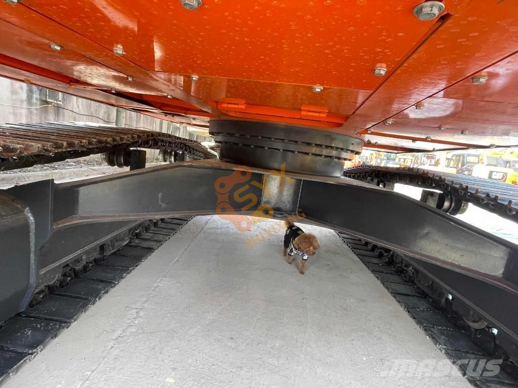 Doosan DX 225 LC Excavadoras de cadenas