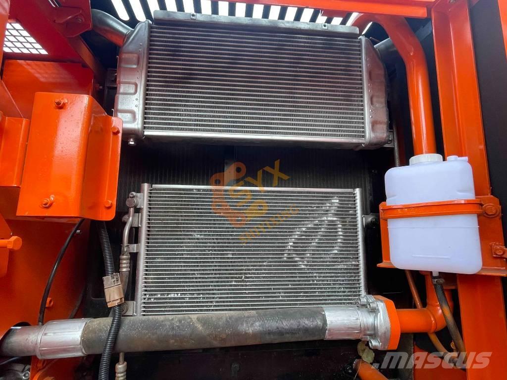 Doosan DX 225 LC Excavadoras de cadenas