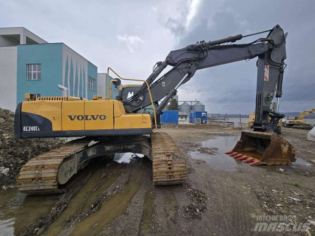 Volvo EC 240 C Excavadoras de cadenas