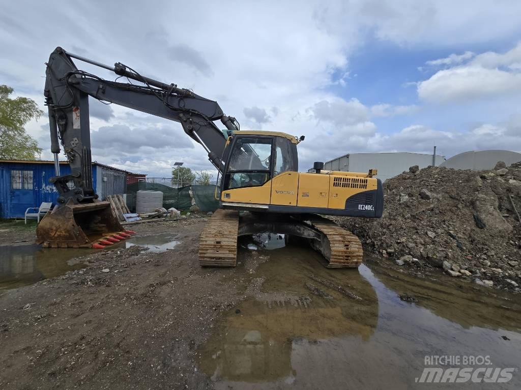 Volvo EC 240 C Excavadoras de cadenas