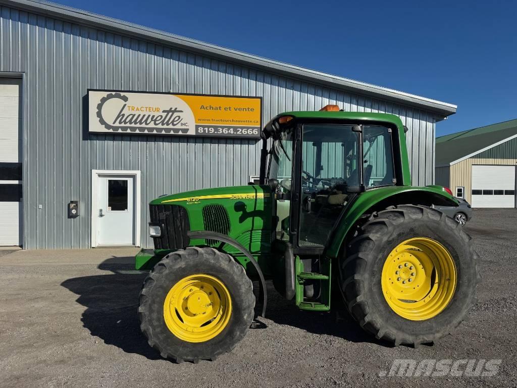 John Deere 6120 Tractores