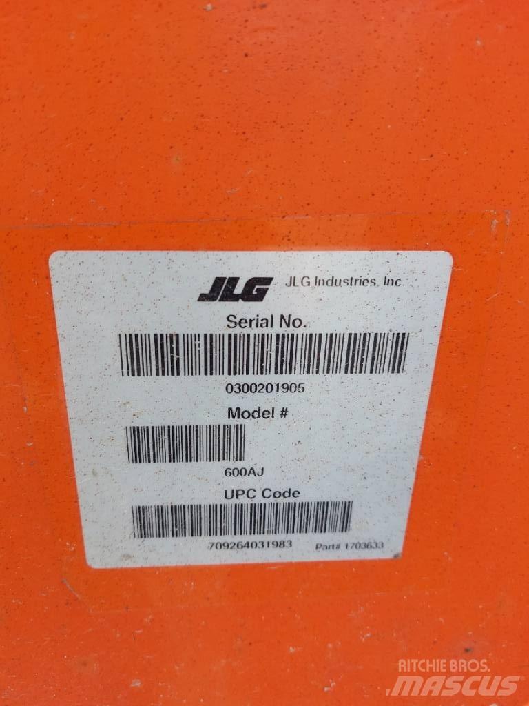 JLG 600AJ Plataforma de trabajo articulada