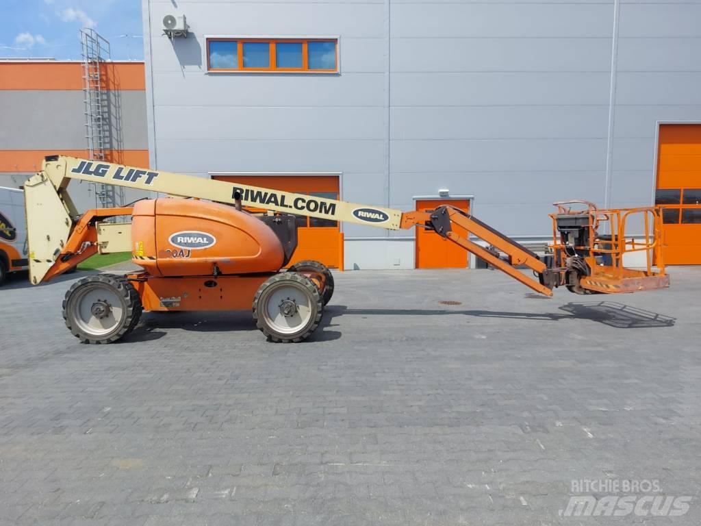 JLG 600AJ Plataforma de trabajo articulada