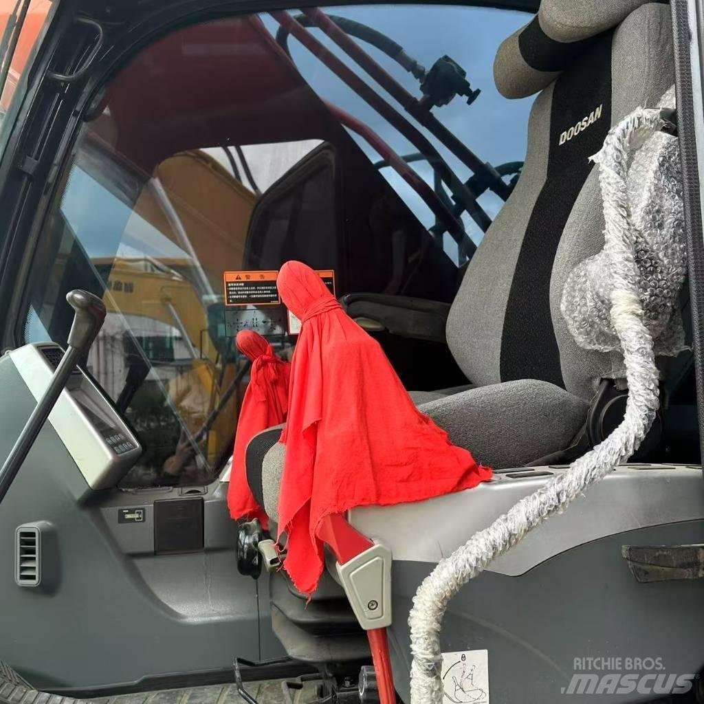 Doosan 225LC-9 Excavadoras de cadenas