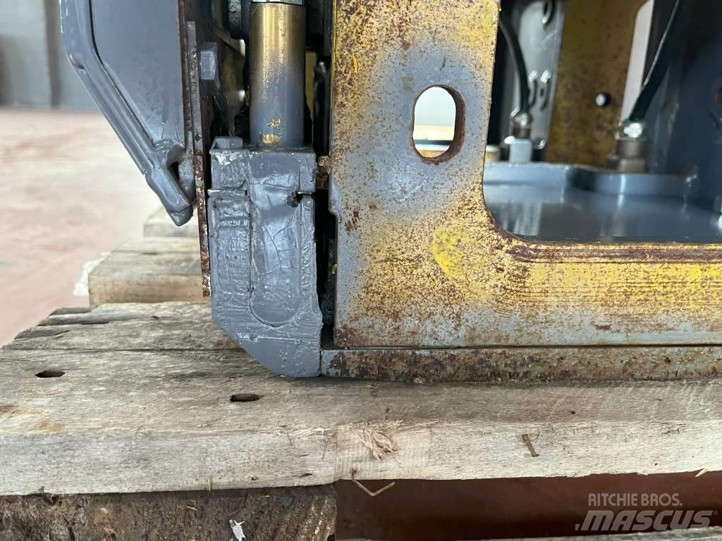 Vögele AB 500-2 TV Accesorios máquina de asfalto