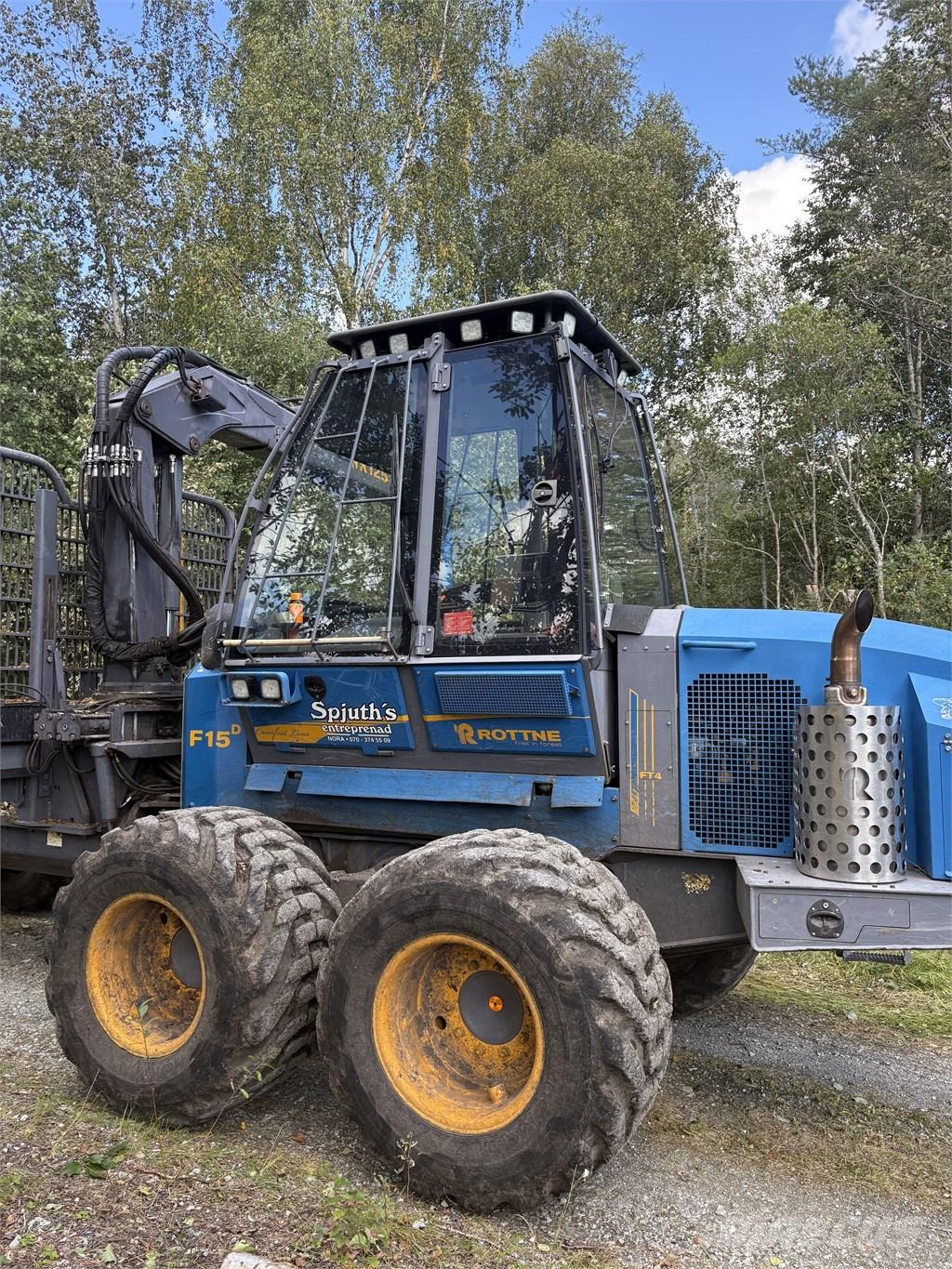 Rottne F15D Autocargadoras