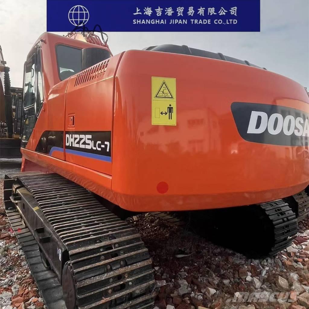 Doosan DH 225 Excavadoras de cadenas