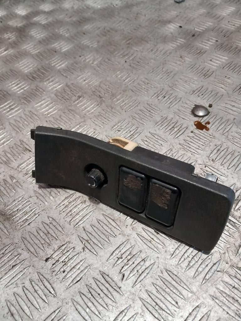 Volvo FH 12  1621625 Cabinas e interior