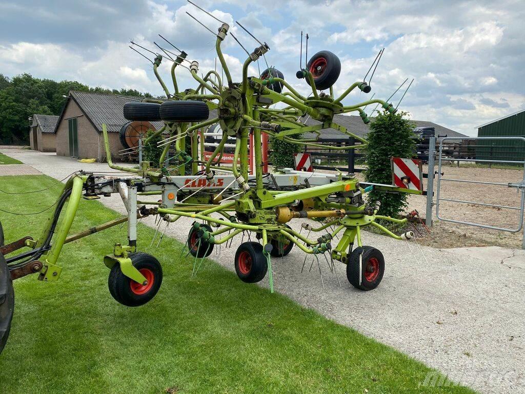 CLAAS volto 1050t Rastrillos y henificadores