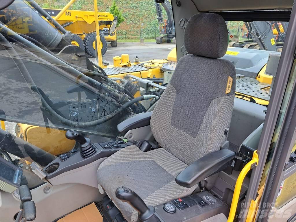 Volvo EC 220 DL Excavadoras de cadenas