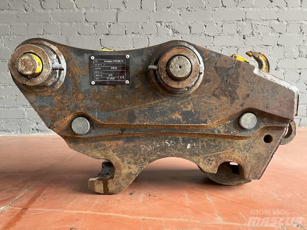 Komatsu PW160-11 Enganches rápidos