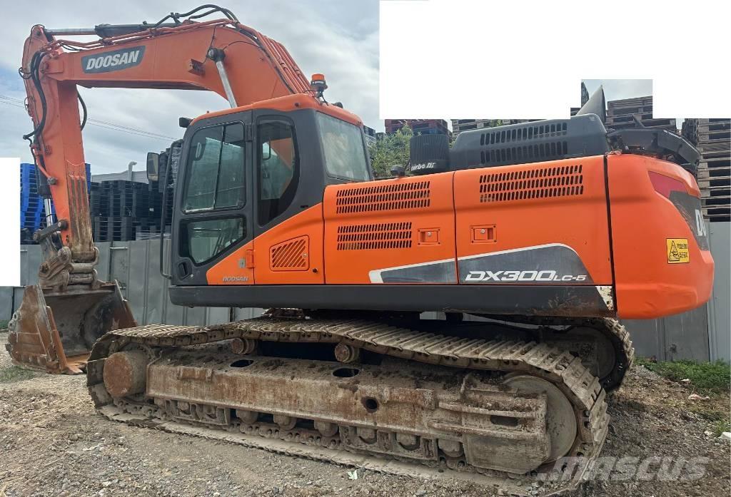 Doosan DX 300 LC-5 Excavadoras de cadenas