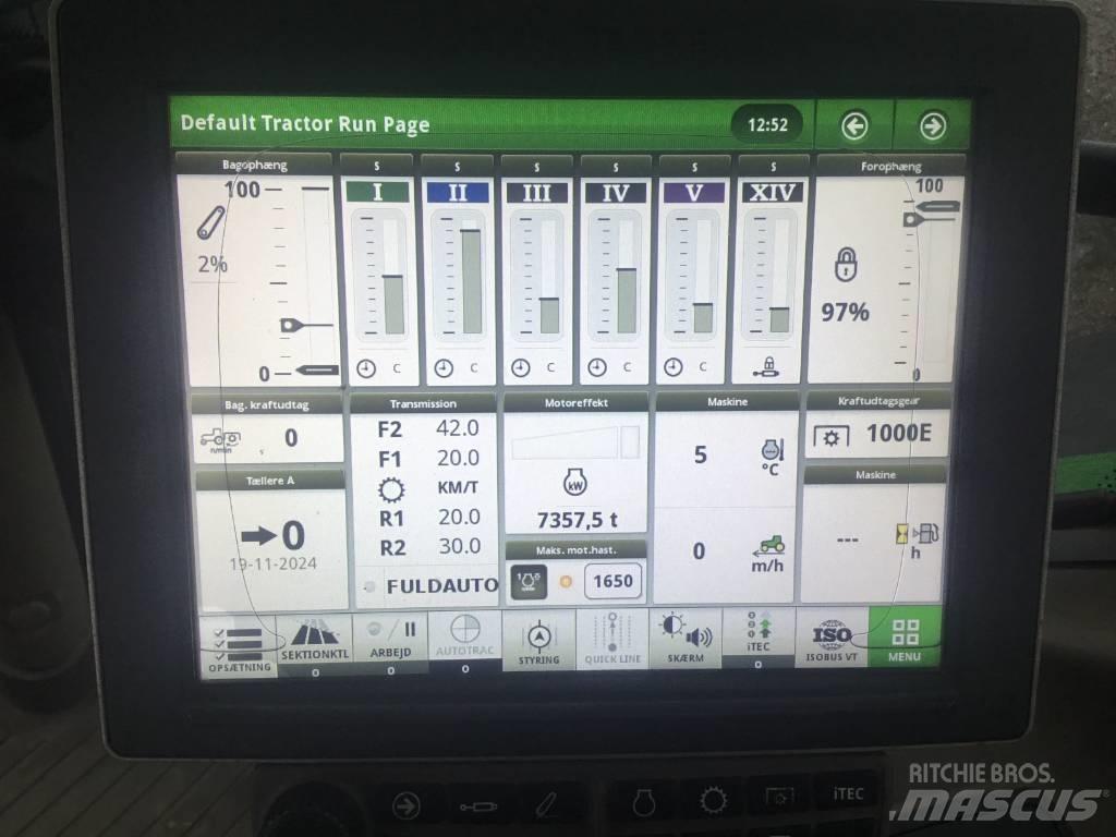 John Deere 6215 R Tractores