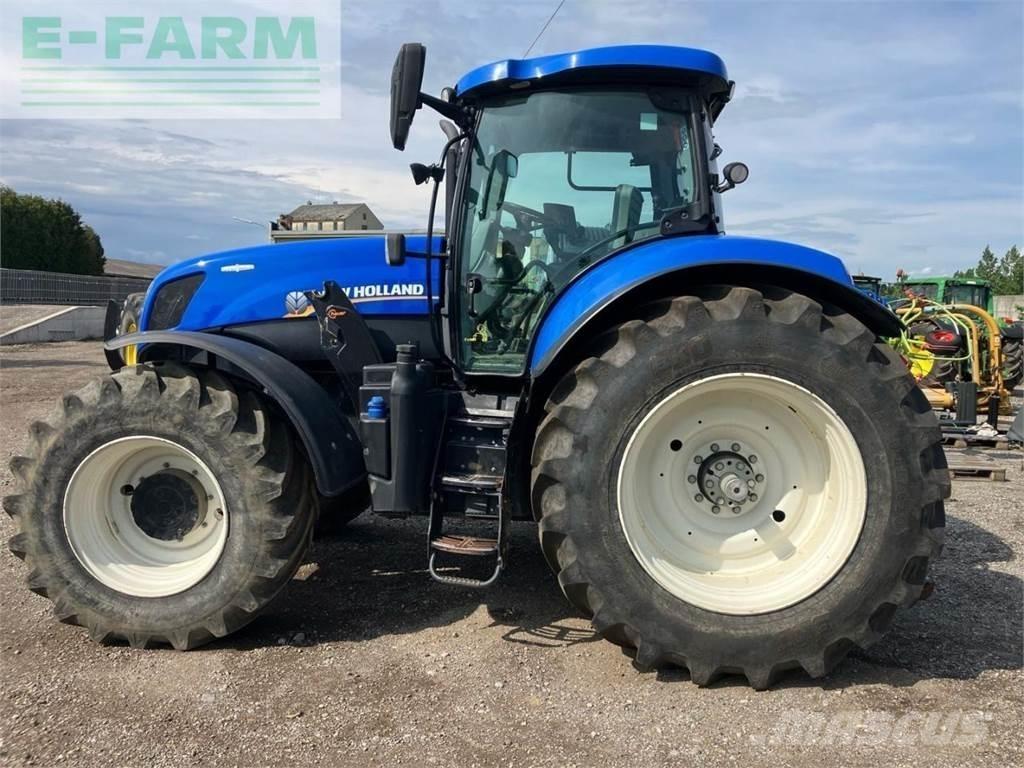 New Holland T7.220 Tractores